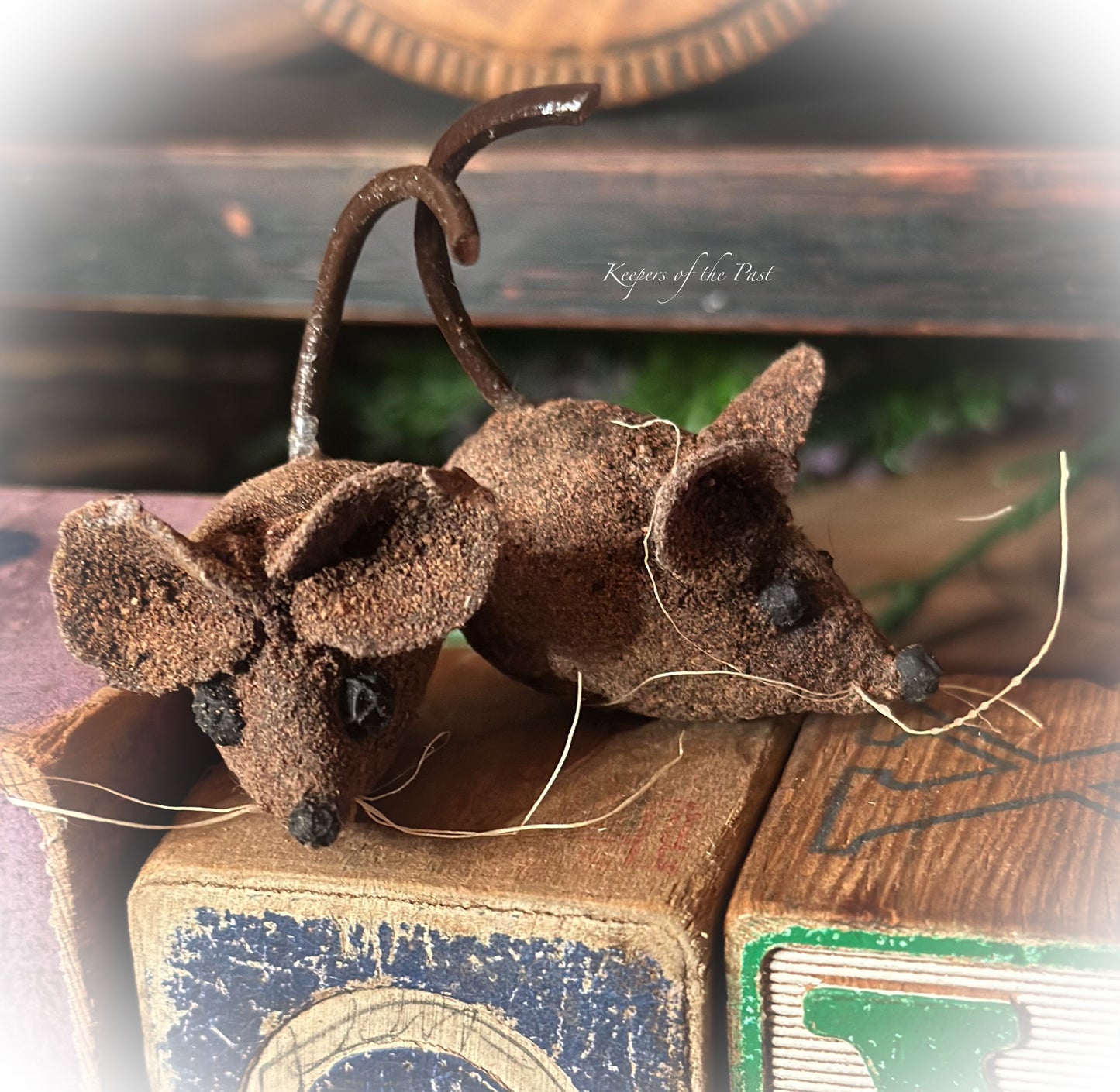 Primitive Set of 2 Mini Mice