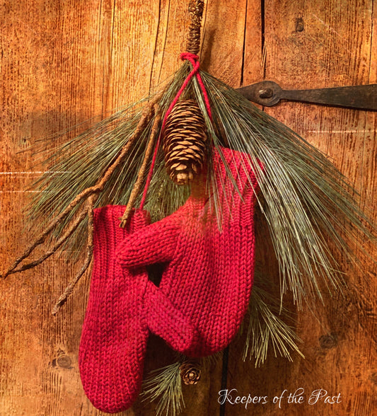 Red Mittens Pine Spray